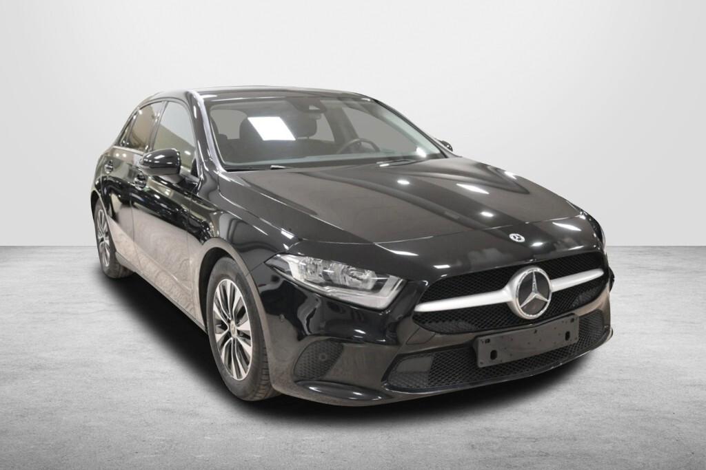 MERCEDES-BENZ A 180D 116CV AUTOMATIC BUSINESS SOLUTION ( NAVI PREMIUM - MIRROR - CRUISE - PARK ASSISTANT - TELECAMERA POST. ) CC. 1.950