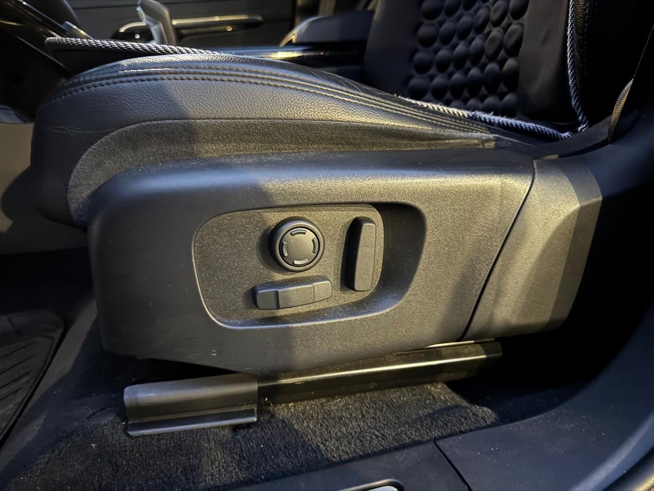 Land Rover Range Rover Evoque R-Dynamic D 18 #7977