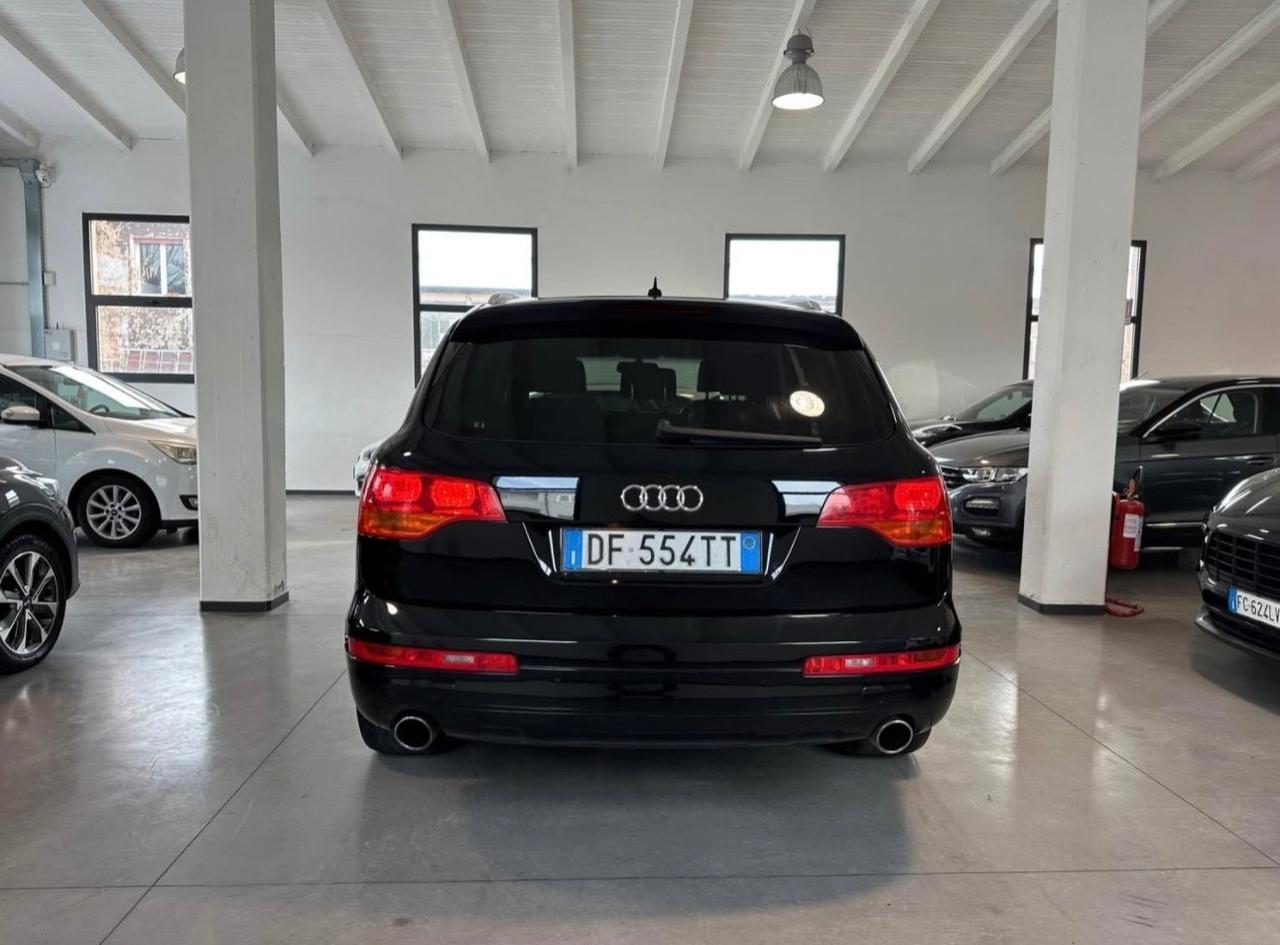 Audi Q7 3.0 V6 TDI 233CV quattro tiptronic Advanced Plus