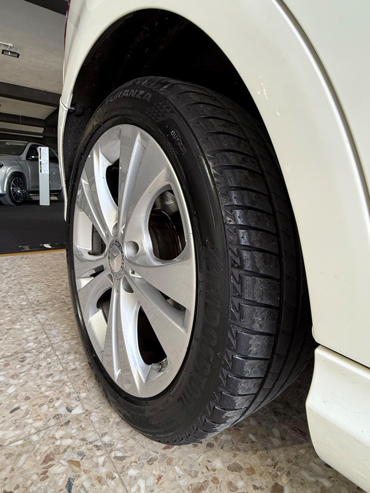 Mercedes-benz B 180 Neopatentati