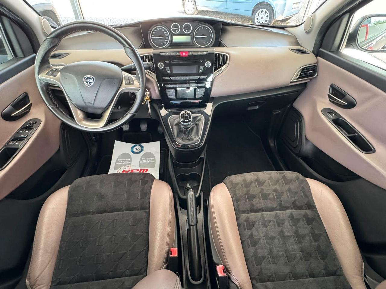 Lancia Ypsilon 1.2 69 CV 5 porte Elle