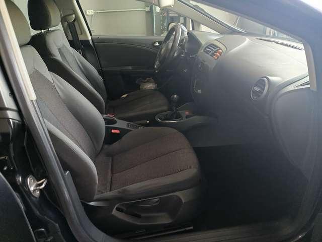 SEAT Leon Leon II 2005 1.6 Style (stylance)