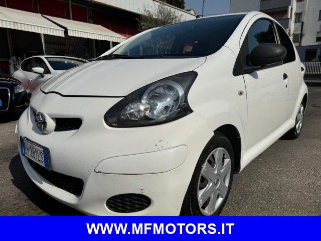 TOYOTA Aygo 1.0 12V VVT-i 5 porte Now