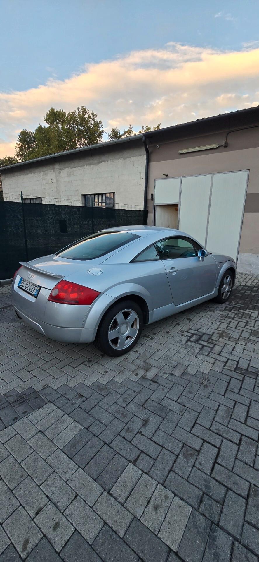 Audi TT 1.8 T