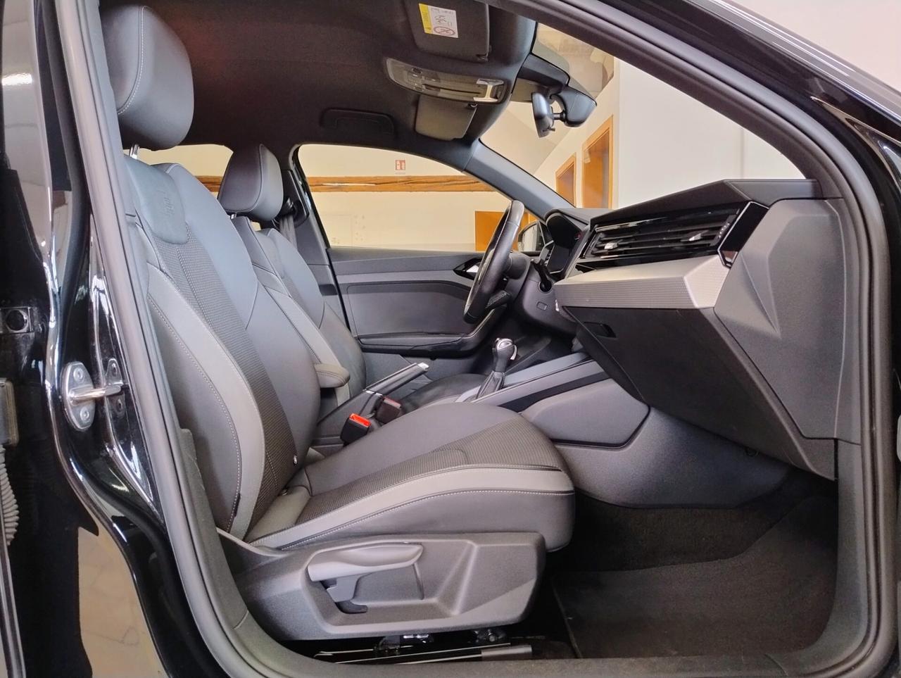 AUDI A1 SPB 30 TFSI S tronic S line edition CARPLAY KEYLESS