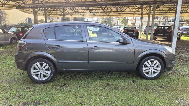 OPEL Astra 1.7 CDTI 110CV 5 porte Cosmo