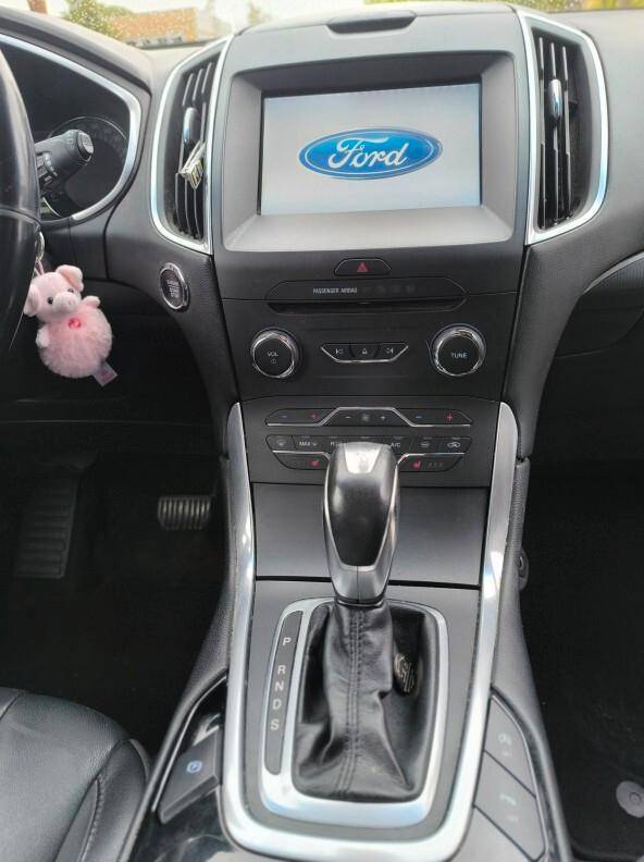 Ford Edge 2.0 TDCi AWD POWERSHIT