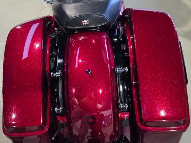 HARLEY-DAVIDSON FLTRXS Road Glide 107 hard candy custom UNICA !!!