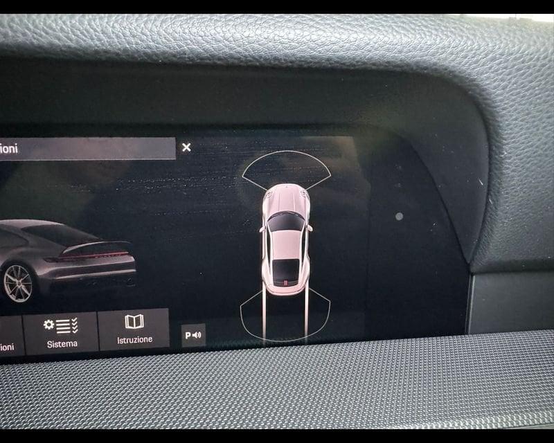 Porsche 911 (992) Carrera