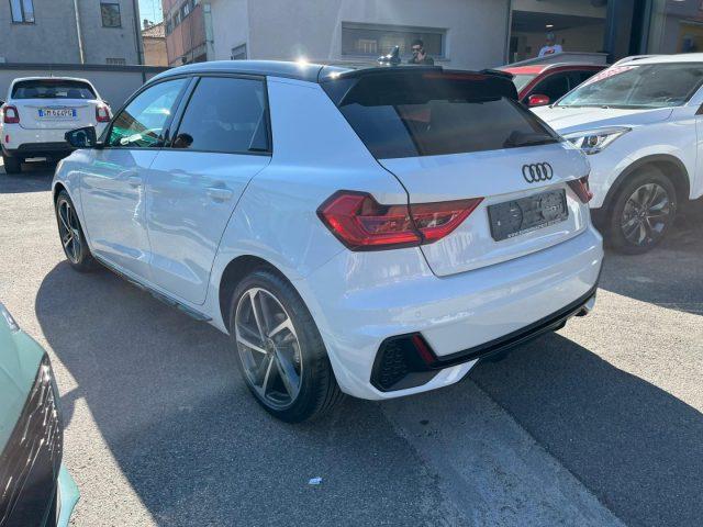 AUDI A1 SPB 30 TFSI Identity Black