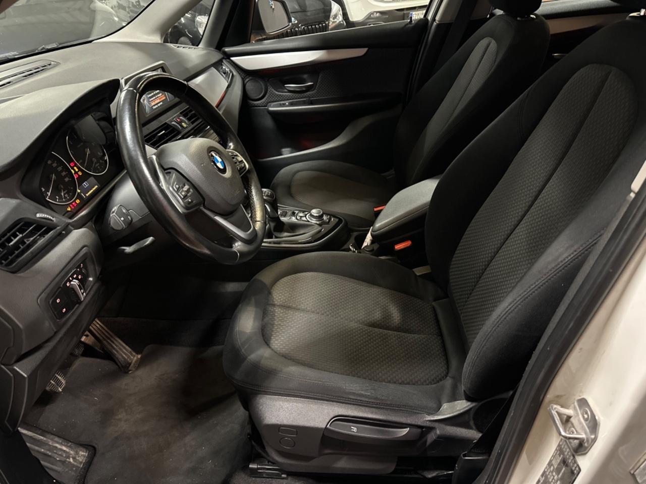 Bmw 2er Active Tourer 214d Advantage