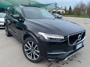 Volvo XC90 D5 AWD Geartronic 7 posti Momentum