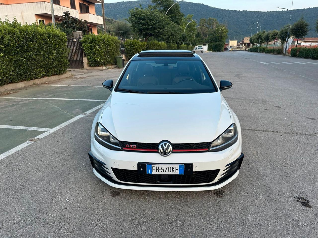 Volkswagen Golf GTD 2.0 TDI DSG 5p. BlueMotion Technology
