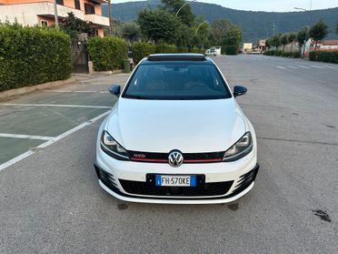 Volkswagen Golf GTD 2.0 TDI DSG 5p. BlueMotion Technology