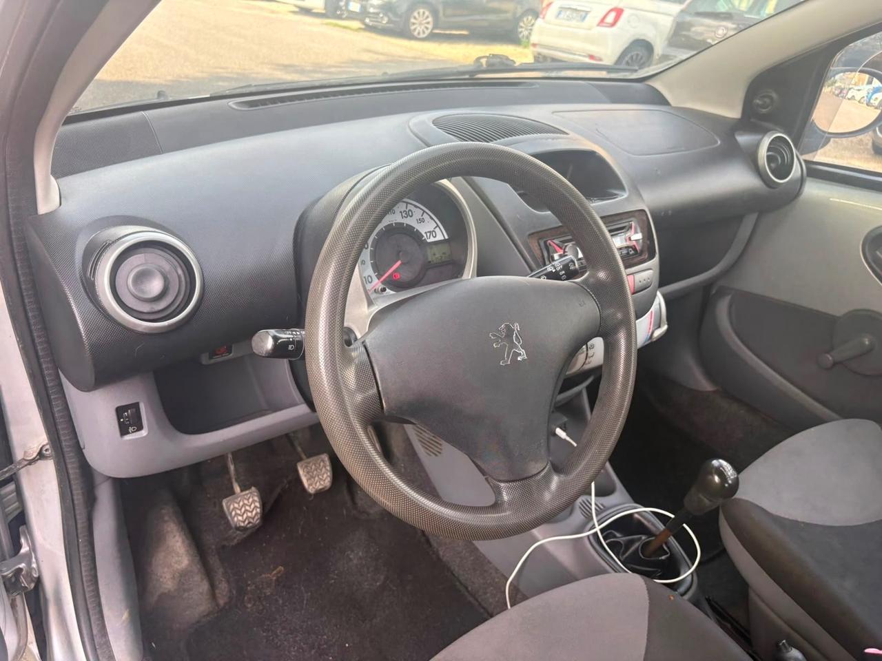 Peugeot 107 1.0 68CV 3p. Desir