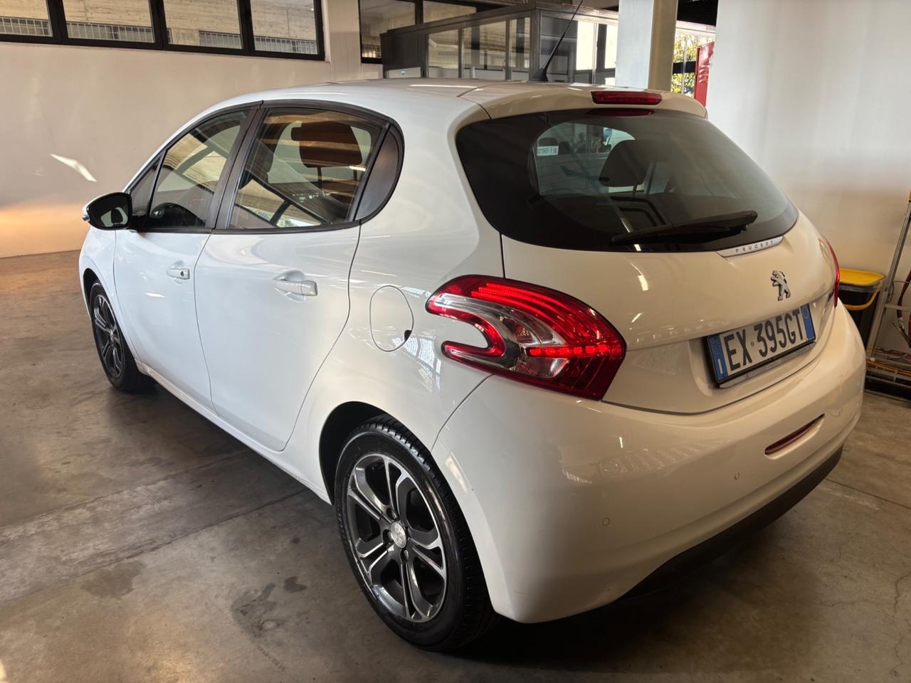 Peugeot 208 1.2 Benzina OK NEOPATENTATI