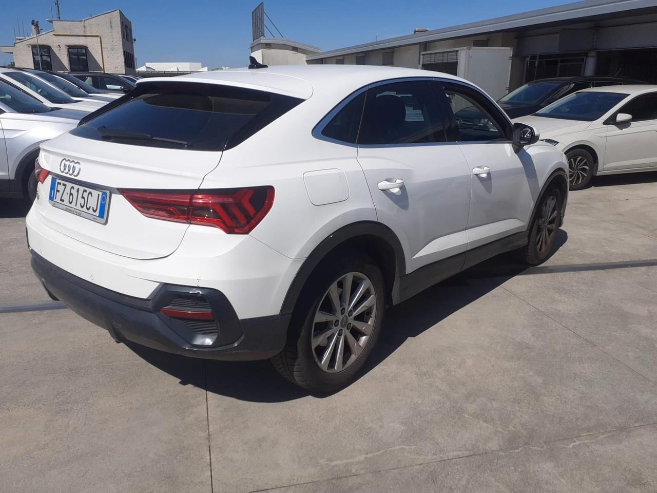 Audi Q3 35 TDI S tronic Business Advanced - 2020