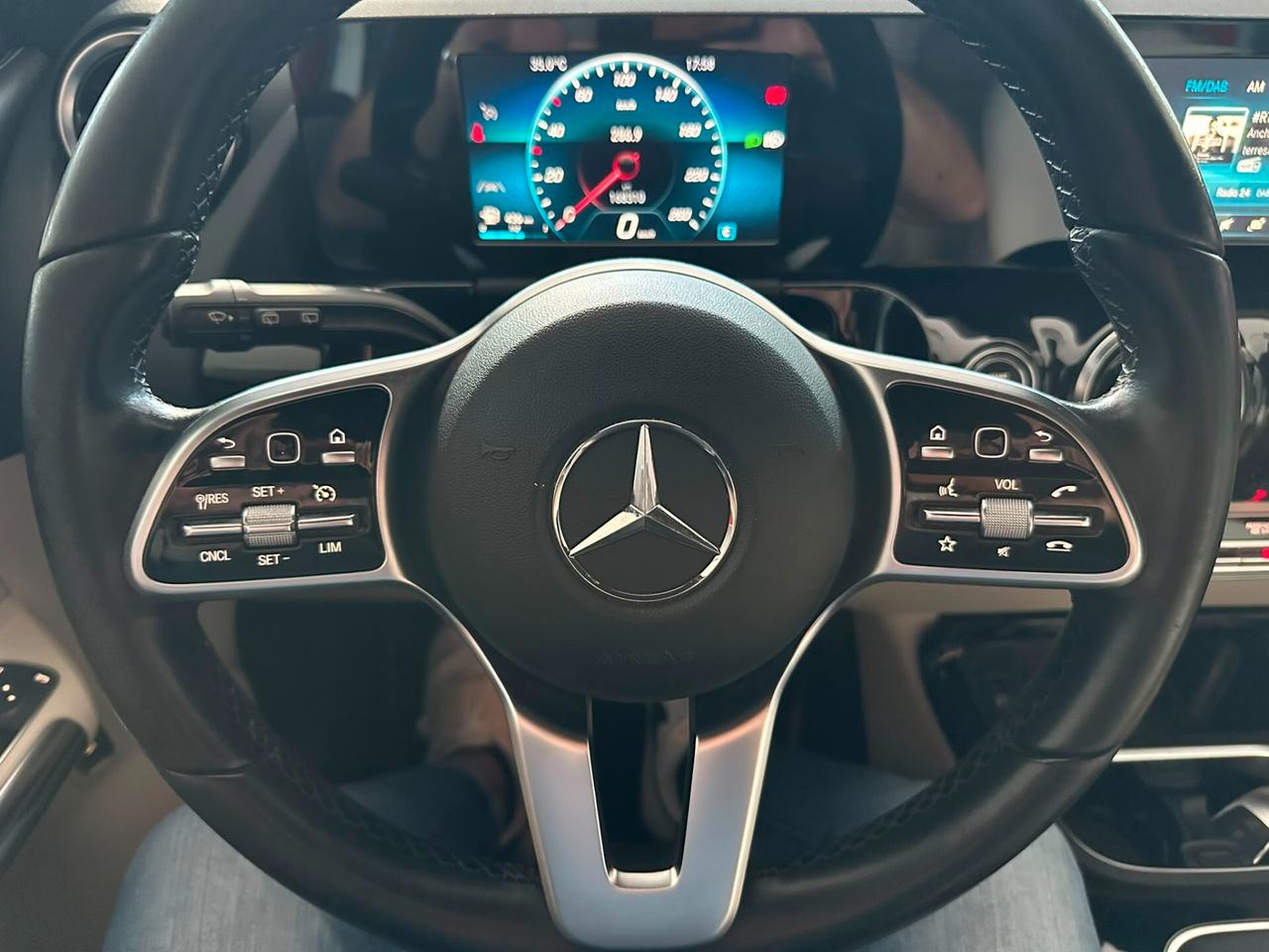 MERCEDES CLASSE B 180d SPORT PLUS *FULL*