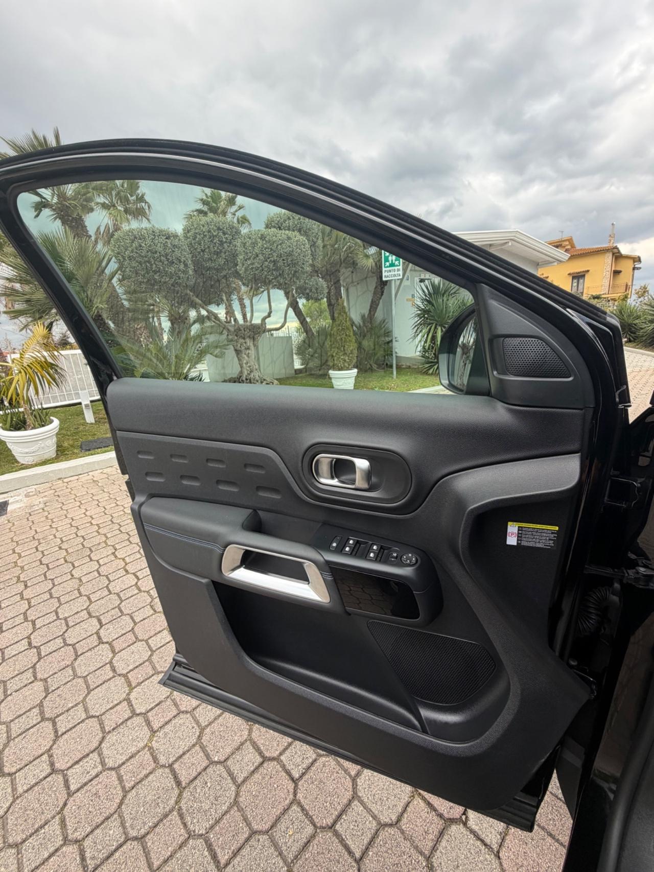 Citroen C5 Aircross Hybrid 145 e-DCS6 Max