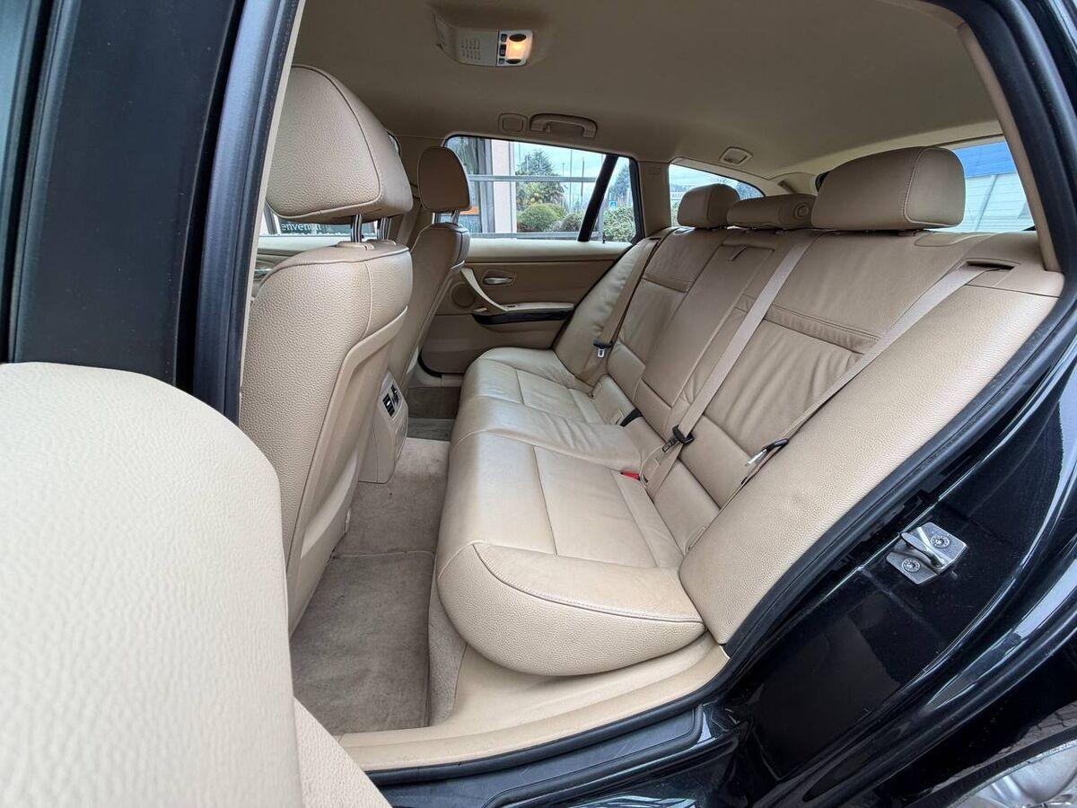 BMW Serie 3 Touring 320d Touring Futura c pelle 184cv