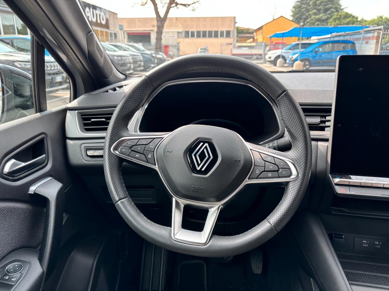 Renault CAPTUR TECHNO FULL HYBRID E-TECH 145CV