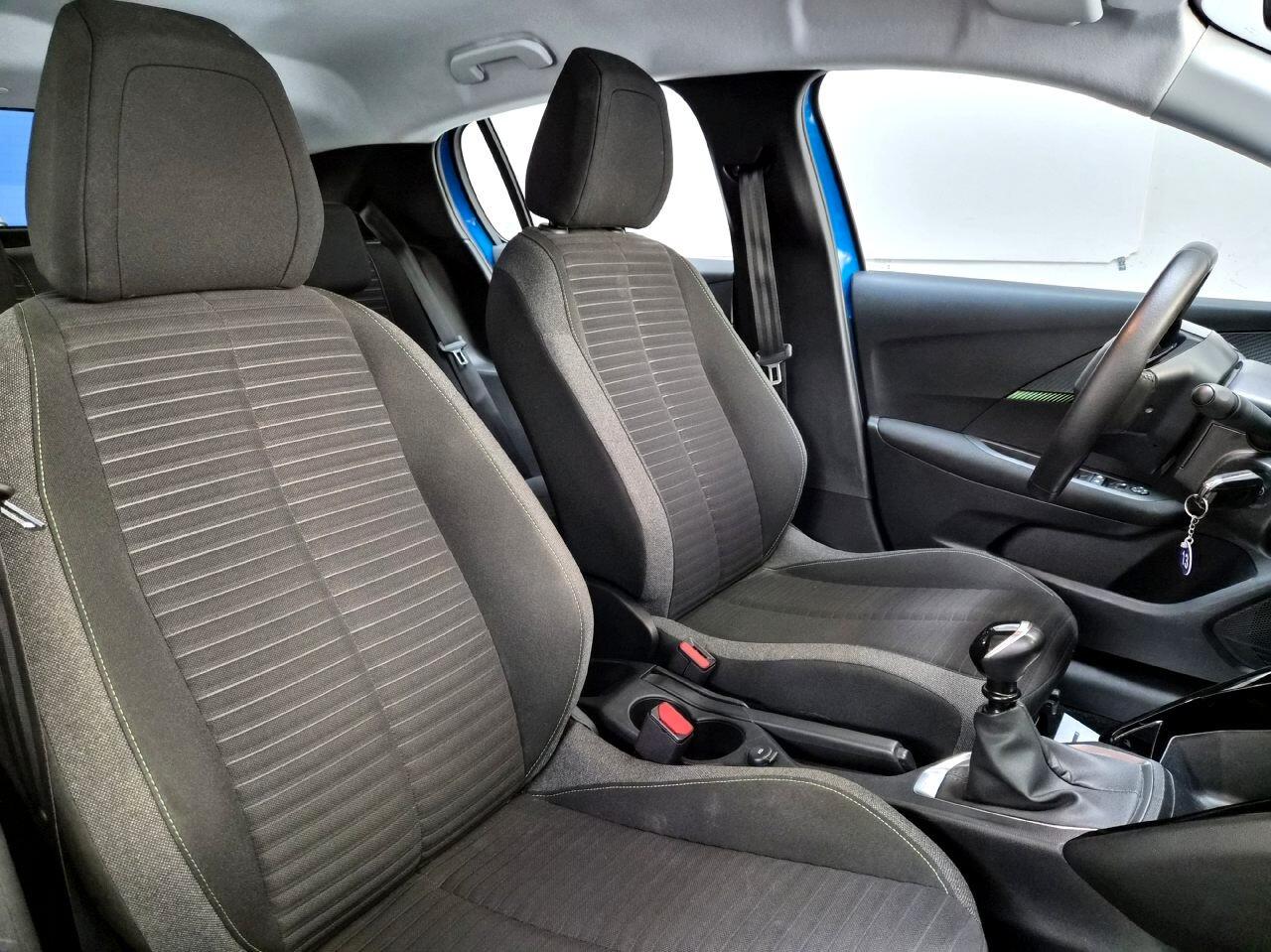 Peugeot 208 1.2 Allure - 2024