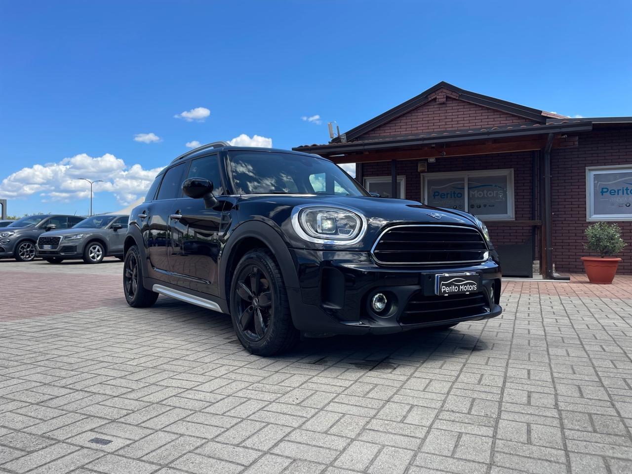 Mini One Countryman Automatica Total Black