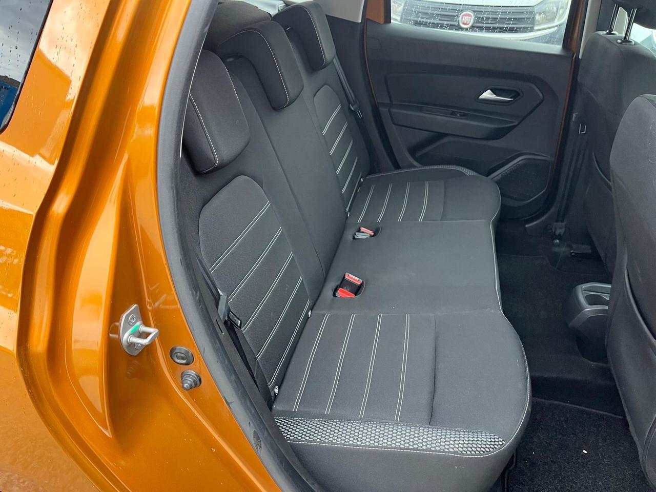 Dacia duster-1.6 gpl -Full-km 74000-2020