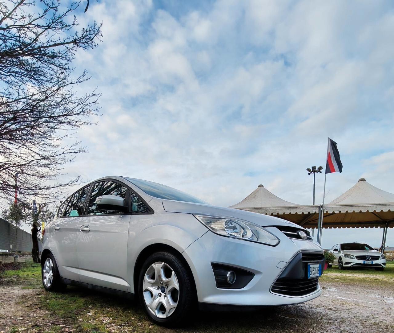 Ford C-Max 1.6 120CV GPL Titanium