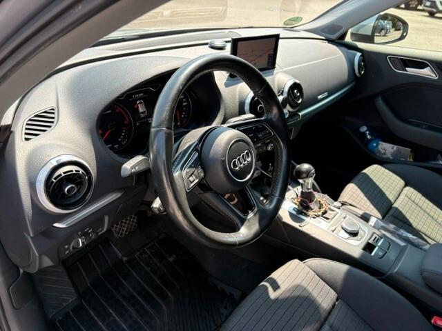 Audi A3 SPB 2.0 TDI S tronic Business sportback