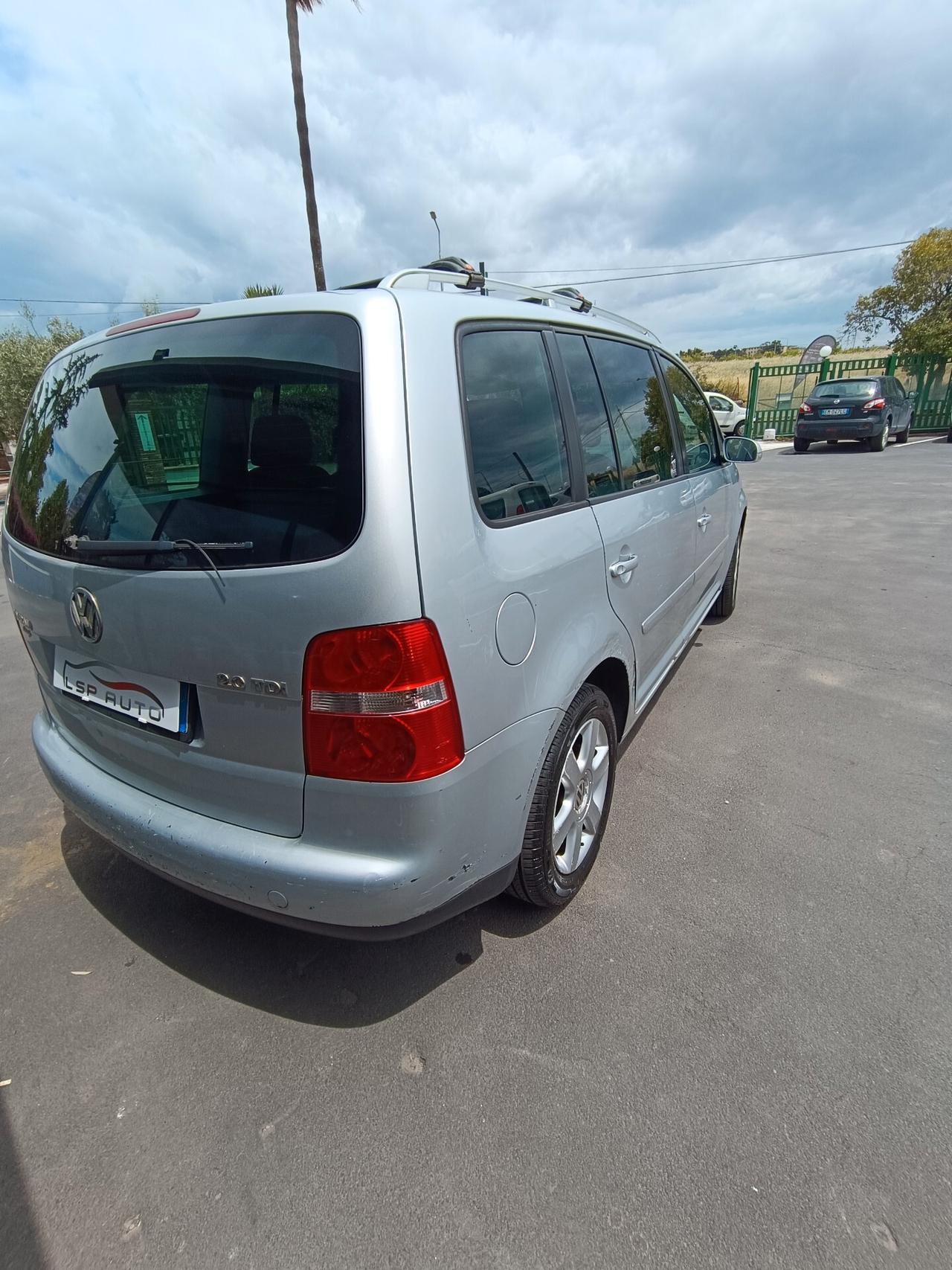 Volkswagen Touran 2.0 16V TDI 7 posti