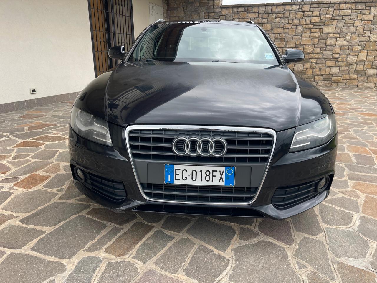 Audi A4 Avant 2.0 TDI 143CV S-Line