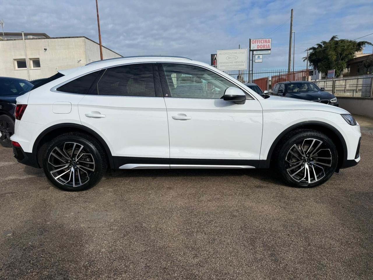 Audi Q5 35 TDI S tronic Business