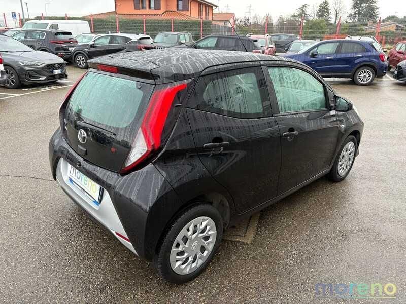 Toyota Aygo 1.0 72 CV x-play