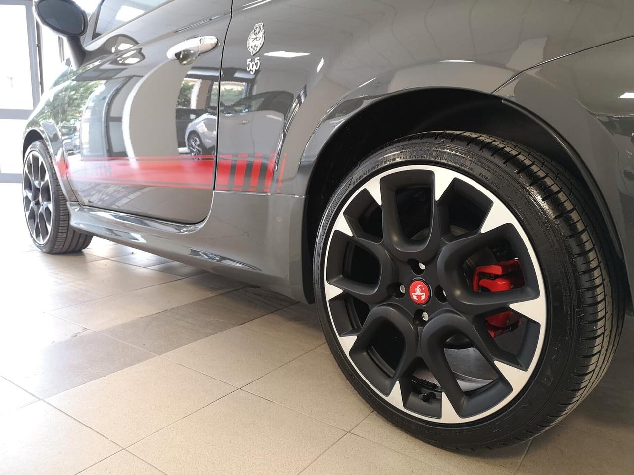 ABARTH 595 1.4 Turbo T-Jet 145 CV 70° Anniversario