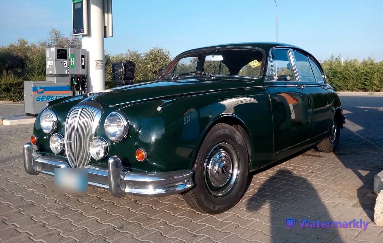 Daimler Super V8 250 •Targa Oro•