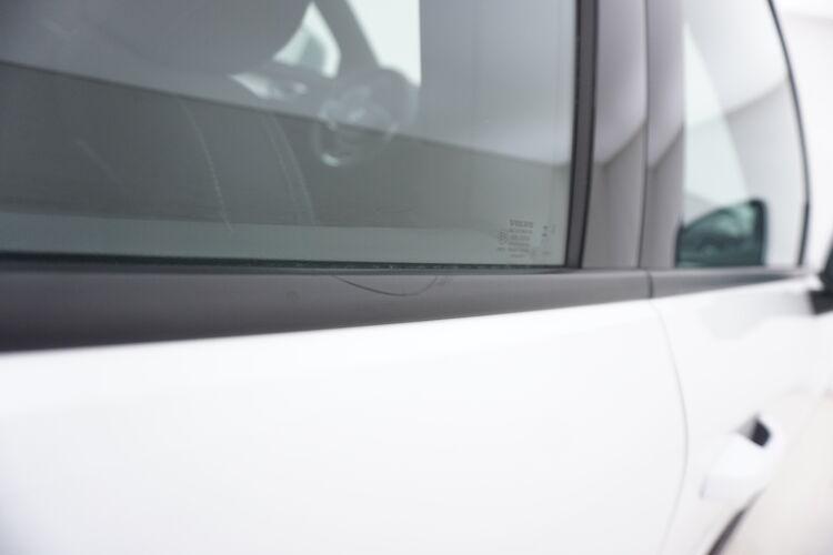 Volvo XC40 B3 Core BR278614 2.0 Mild Hybrid 163CV