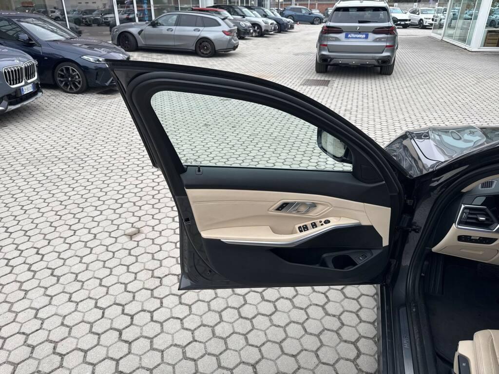 BMW Serie 3 Touring 320 d Luxury Steptronic