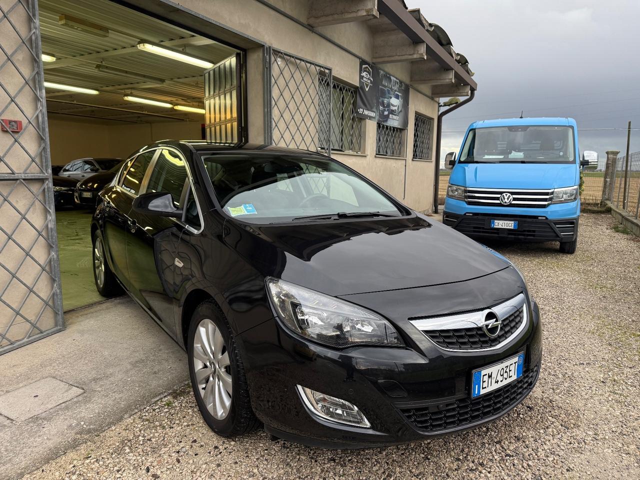 Opel Astra 1.7 CDTI 130CV EcoFLEX porte Cosmo UNICO PROPRIETARIO