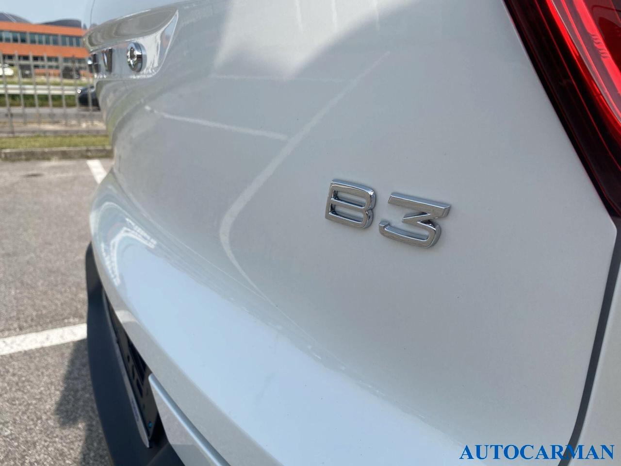 Volvo XC40 B3 (Benzina/Hybrid) Autom. Essential