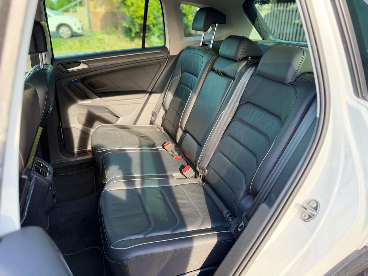 Volkswagen Tiguan Executive 2.0 TDI  #10873