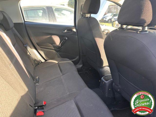 PEUGEOT 208 1° serie PureTech 82 5 porte Allure