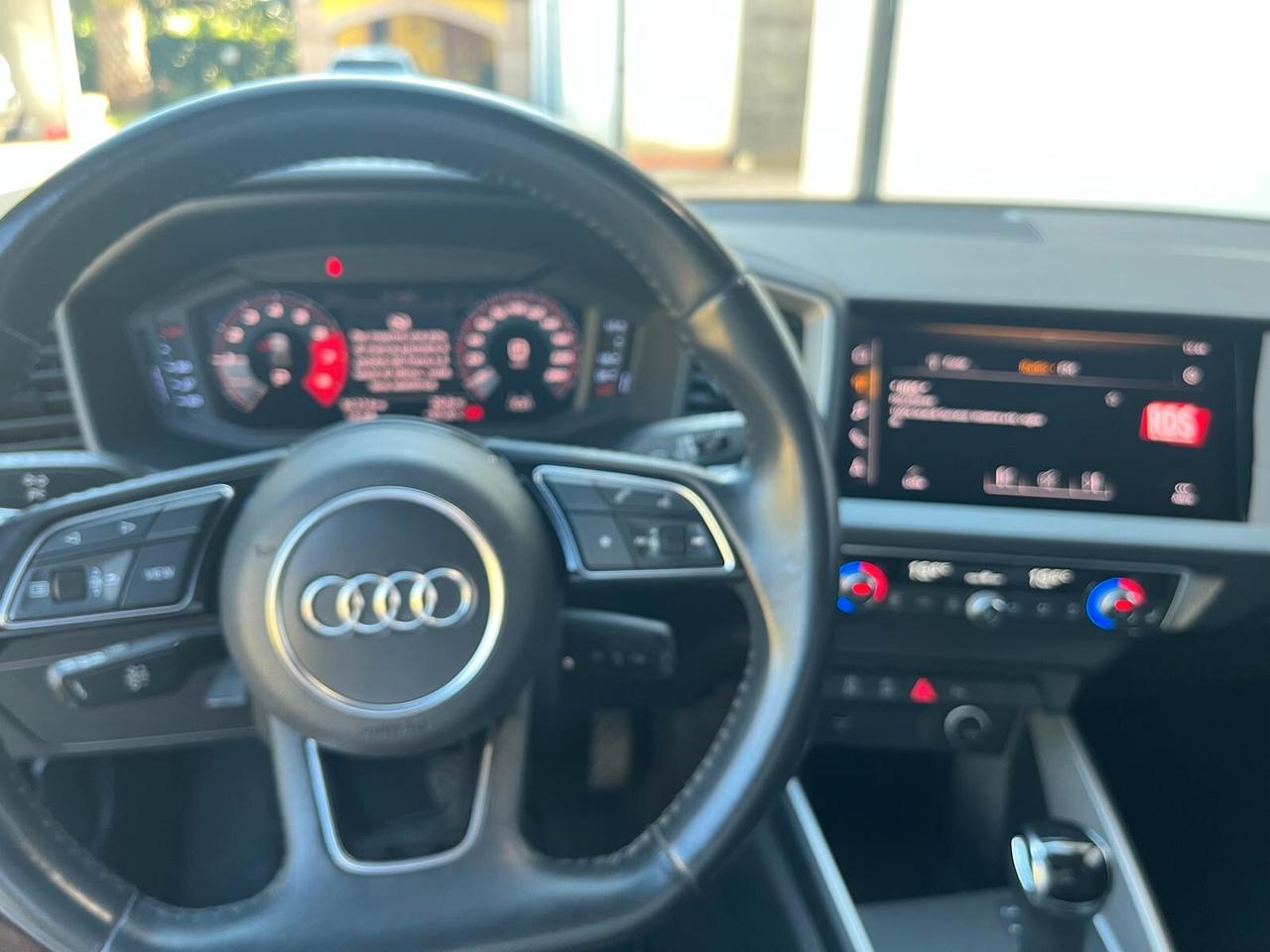 Audi A1 SPB 1.0 TFSI ultra S tronic
