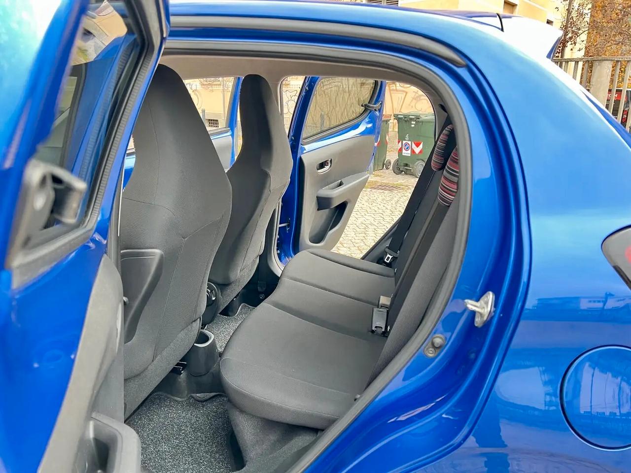 Citroen C1 5 Porte 1.0 VTi 72cv Shine Neopatentati