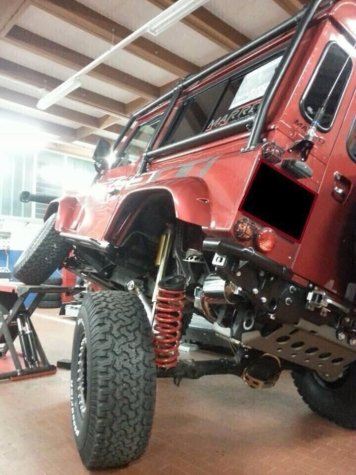 Land Rover Defender allest. SPECIALE 90 2.4 TD4 Station Wagon SE EXTREME