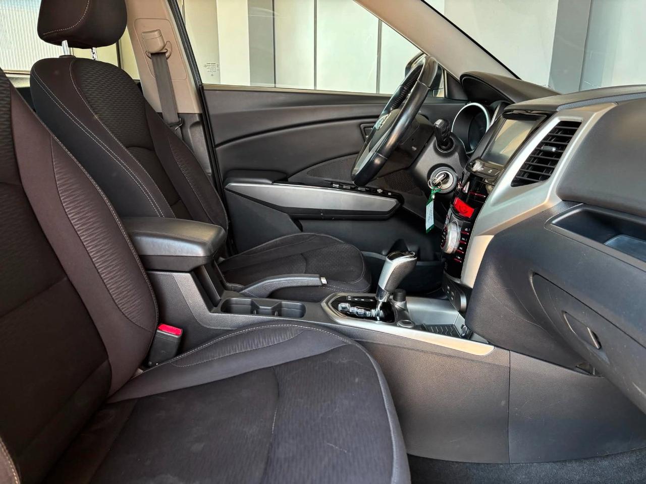 SsangYong Tivoli 1.6 EXCLUSIVE 2WD AUTO