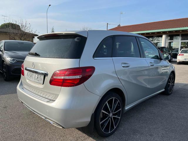 MERCEDES-BENZ B 180 d Premium Automatica