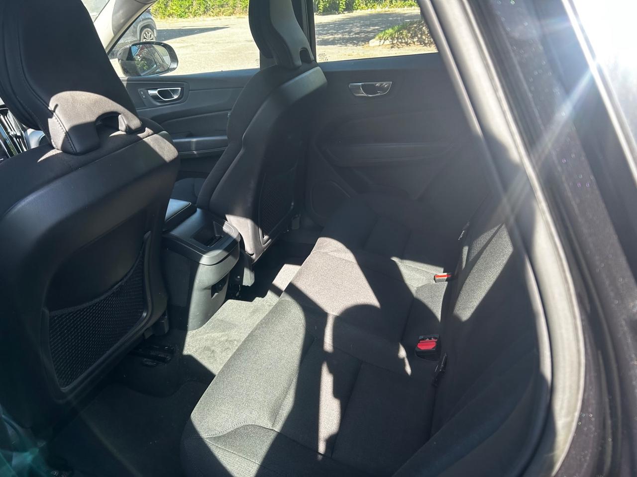 Volvo XC 60 XC60 B4 (d) AWD automatico Core