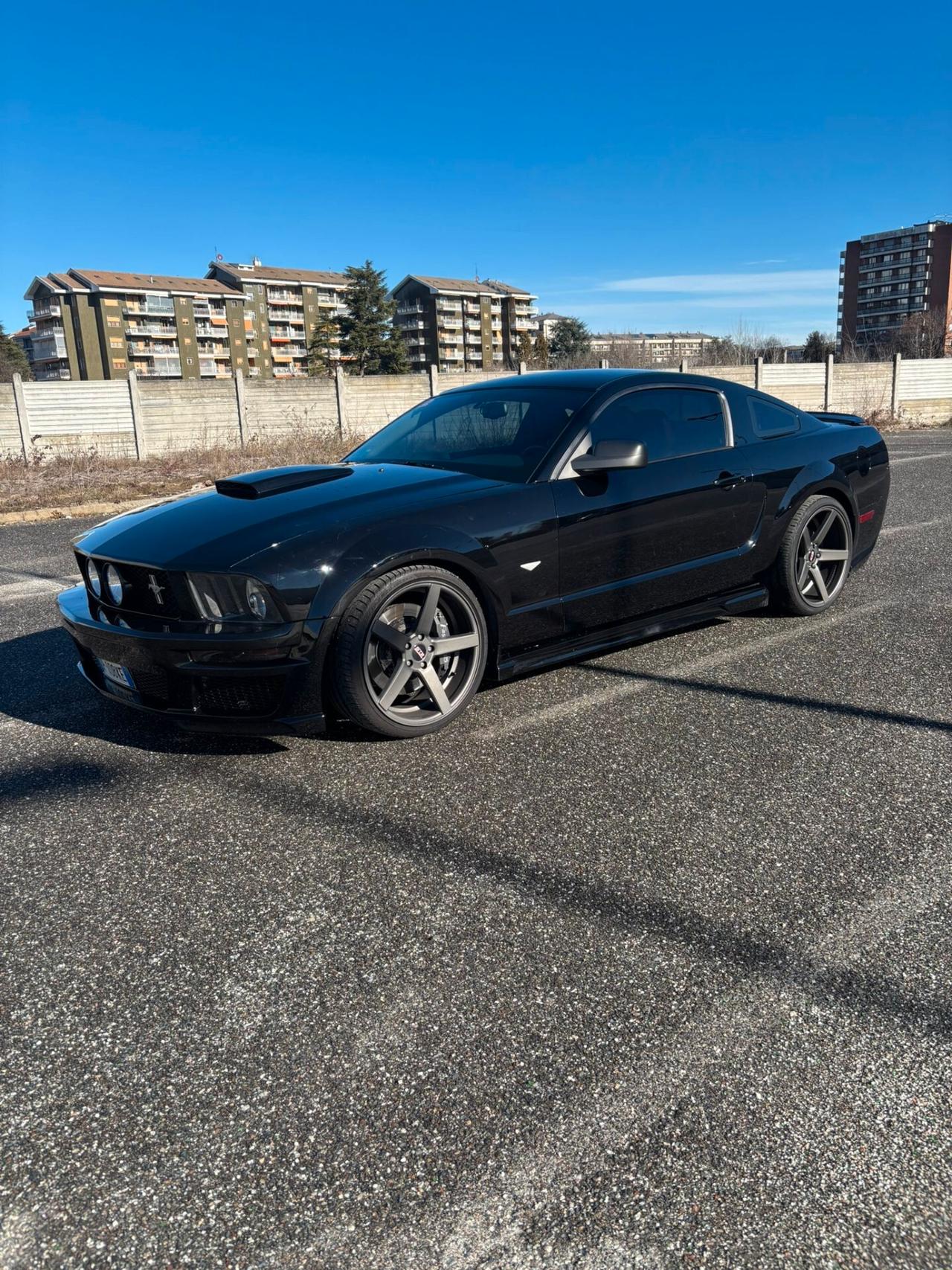 Ford Mustang PREMIUM 2008