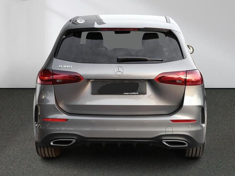 Mercedes-Benz Classe B B 180 Automatic AMG Line Night Pack Camera 18"